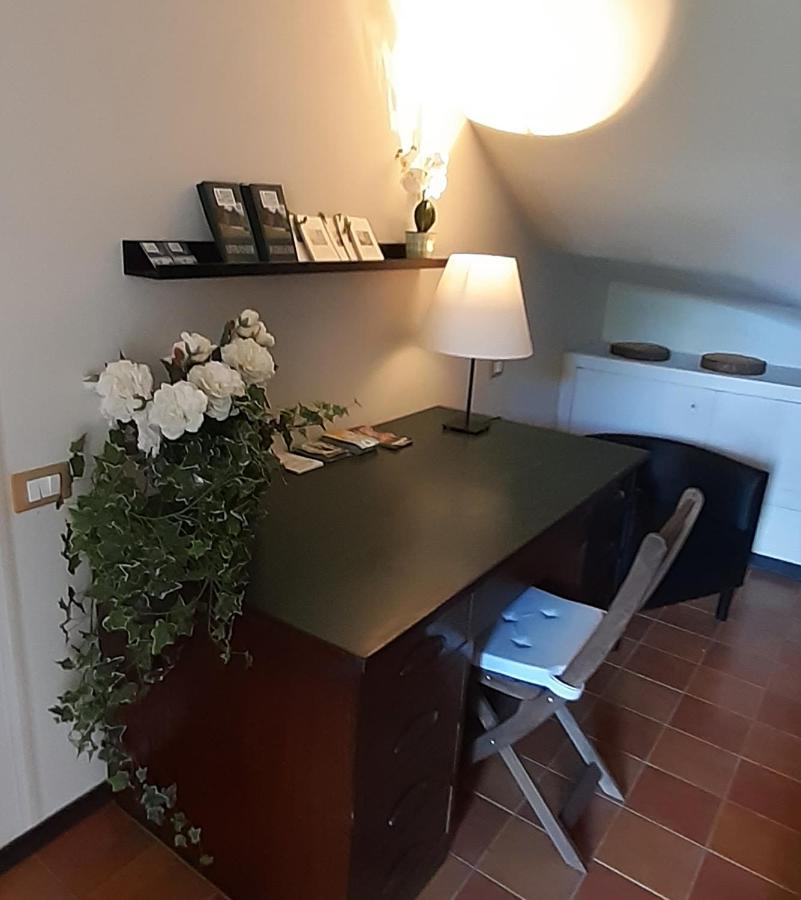 Il Bosco Di Campo Marzano Rooms & Apartments 보르조나사 외부 사진