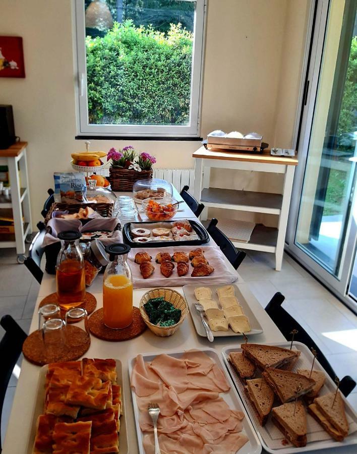 Il Bosco Di Campo Marzano Rooms & Apartments 보르조나사 외부 사진